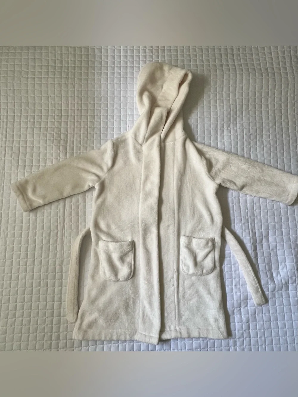 Pottery Barn Kids Cream Hooded Bath Robe
